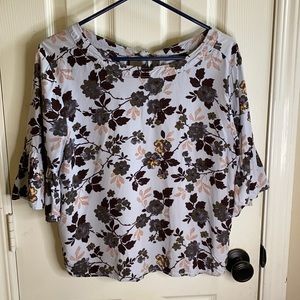 💞 5 for $10💞  Floral Top